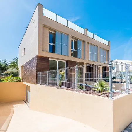 Semi Detached Chalet Right Side Сasa de vacaciones